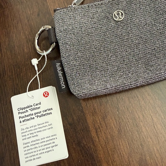 🆕 Lululemon Clippable Card Pouch - Glitter - Picture 3 of 16